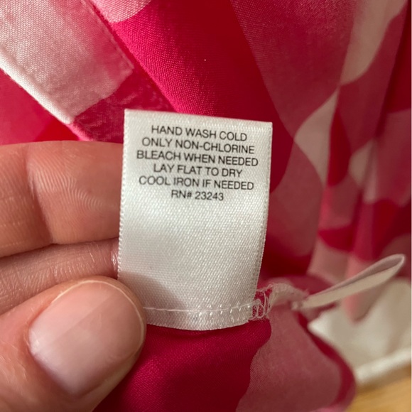 Medium Red & White Plaid V Neck Soft Button-Up Blouse Adjustable Sleeves - Picture 11 of 13